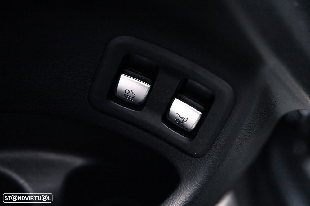 Mercedes-Benz GLC 220 d 4Matic 9G-TRONIC AMG Line - 40