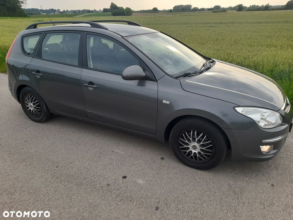 Hyundai i30 1.6 Premium - 10