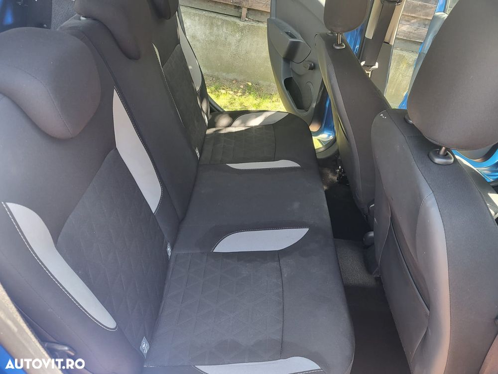 DACIA Sandero Stepway 2015 — imagine 10