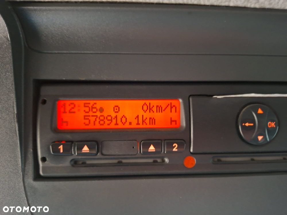 MAN TGM 18.250 4x2 DO ŻYWCA - 11