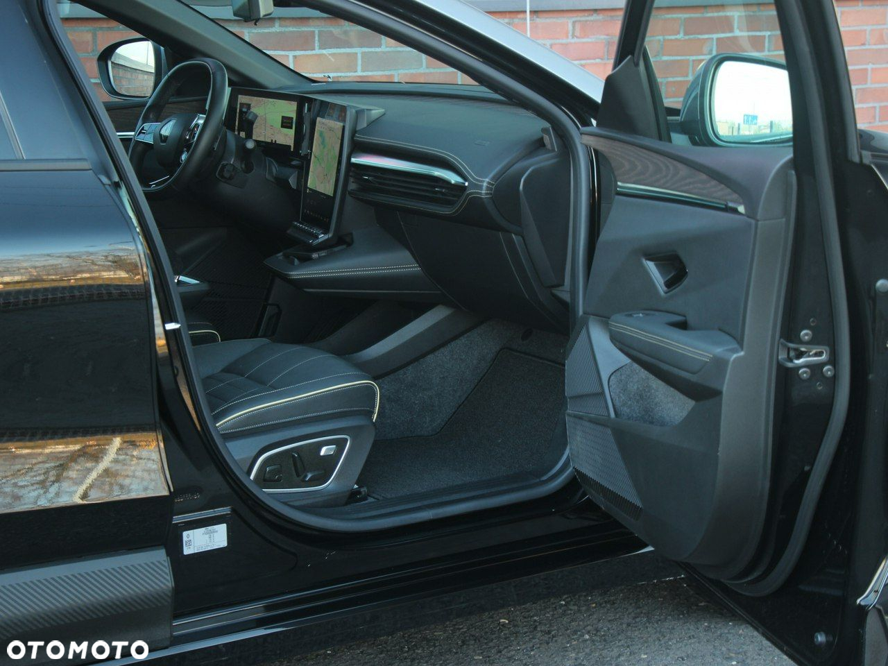 Renault Megane EV60 Iconic - 32