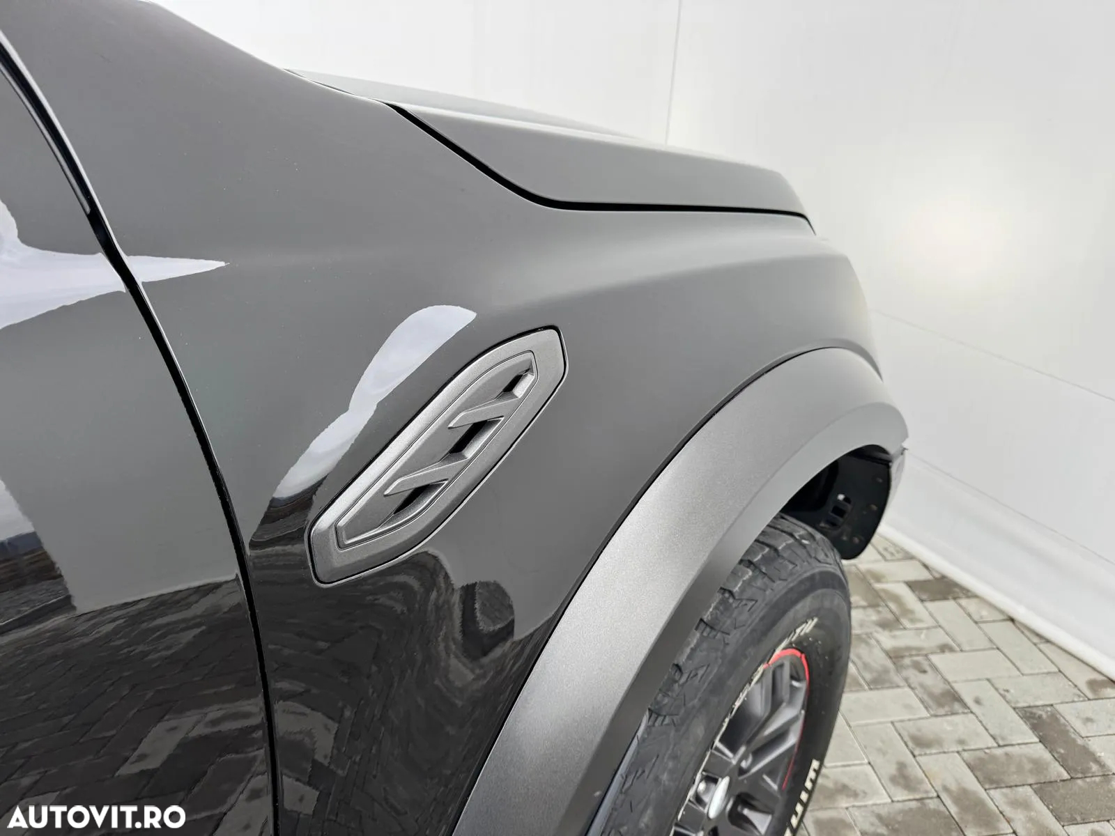 Ford Raptor - 15