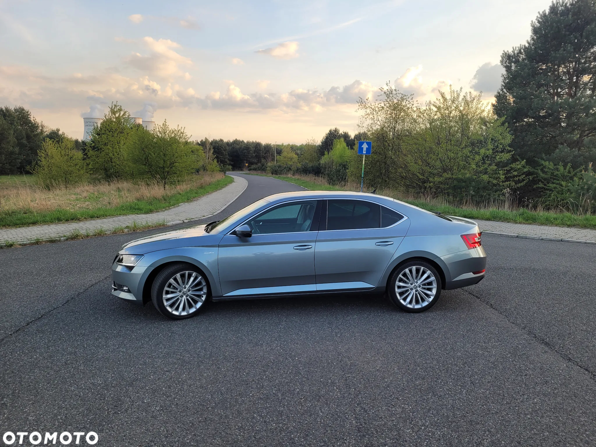 Skoda Superb 1.8 TSI L&K DSG - 12