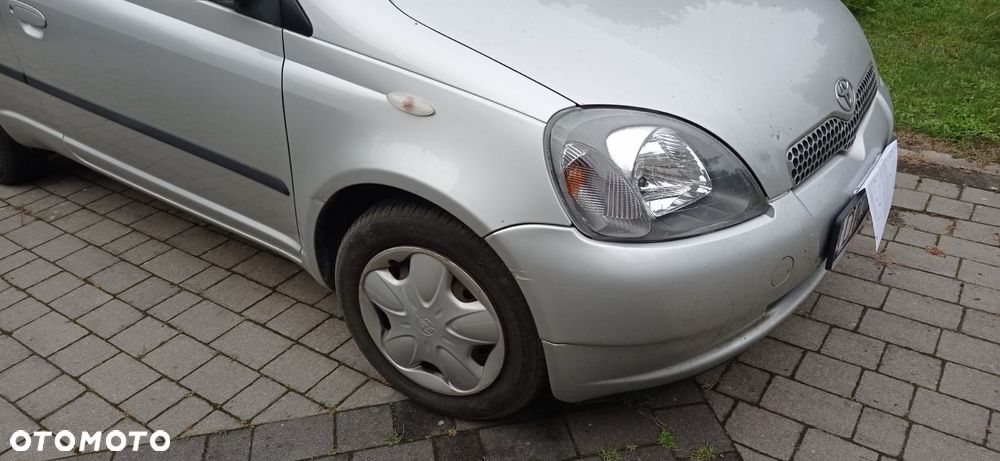 Toyota Yaris - 5