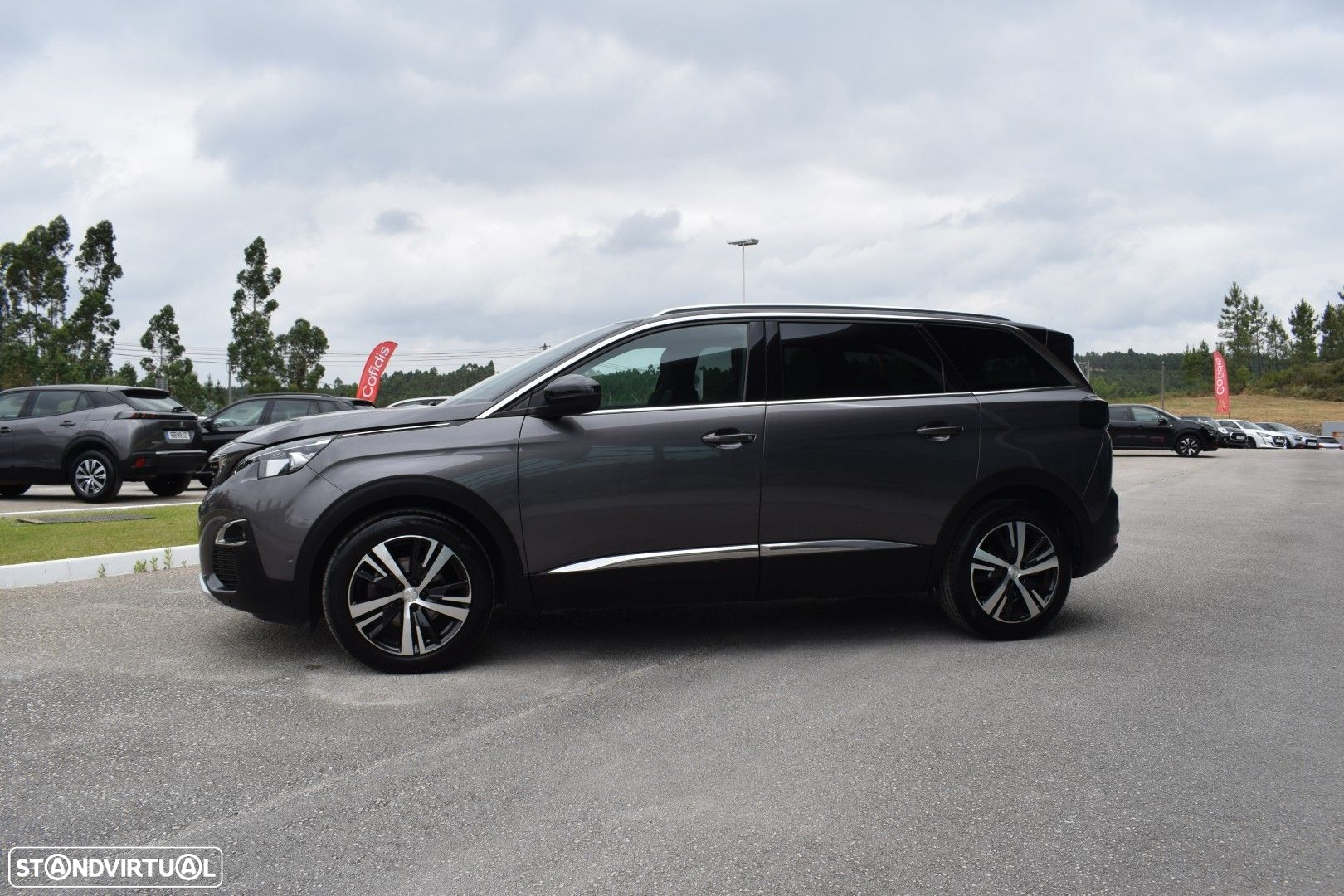 Peugeot 5008 1.5 BlueHDi GT Line EAT8 - 4