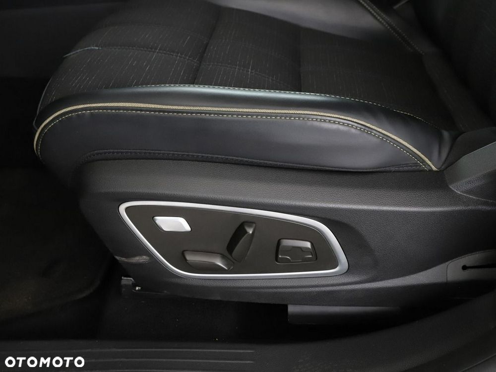 Renault Austral E-Tech Full 200 Iconic - 41