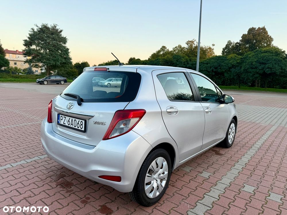 Toyota Yaris 1.33 Premium MS EU6 - 8
