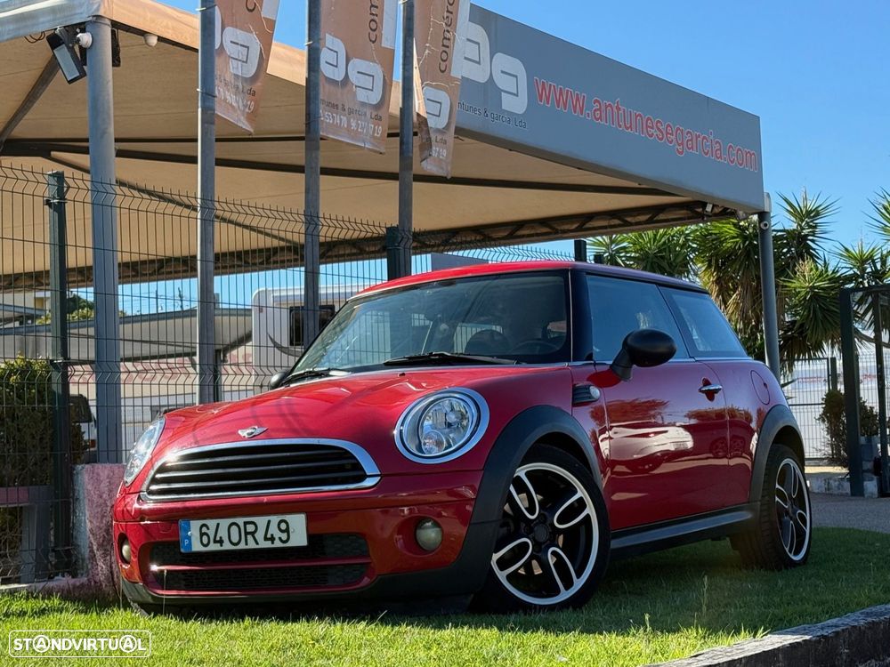 MINI 3 Portas One D - 1