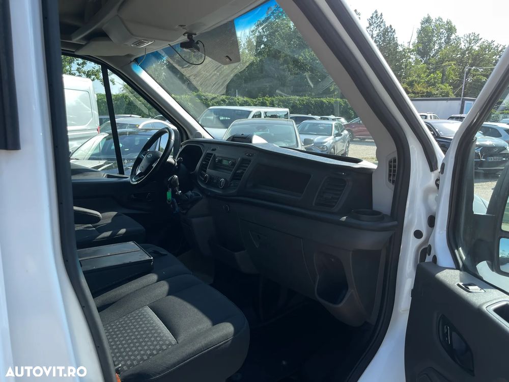 Ford Transit - 9