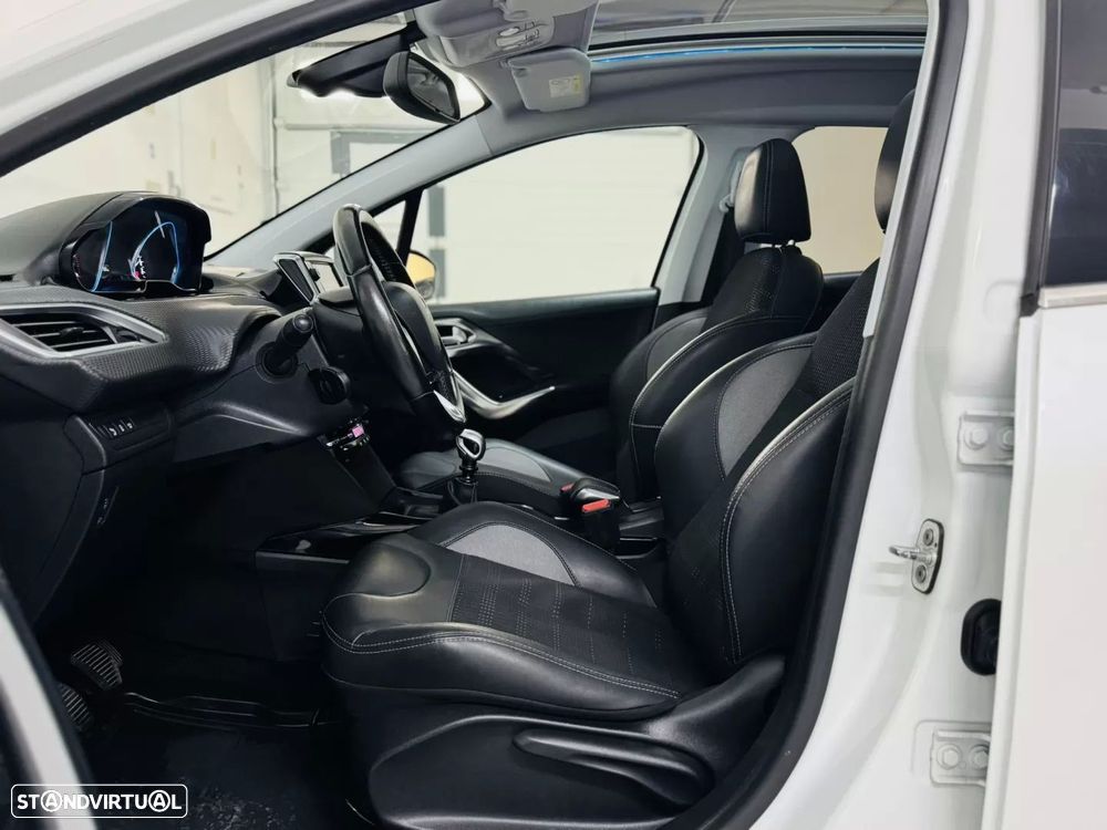 Peugeot 2008 1.6 BlueHDi Allure - 26