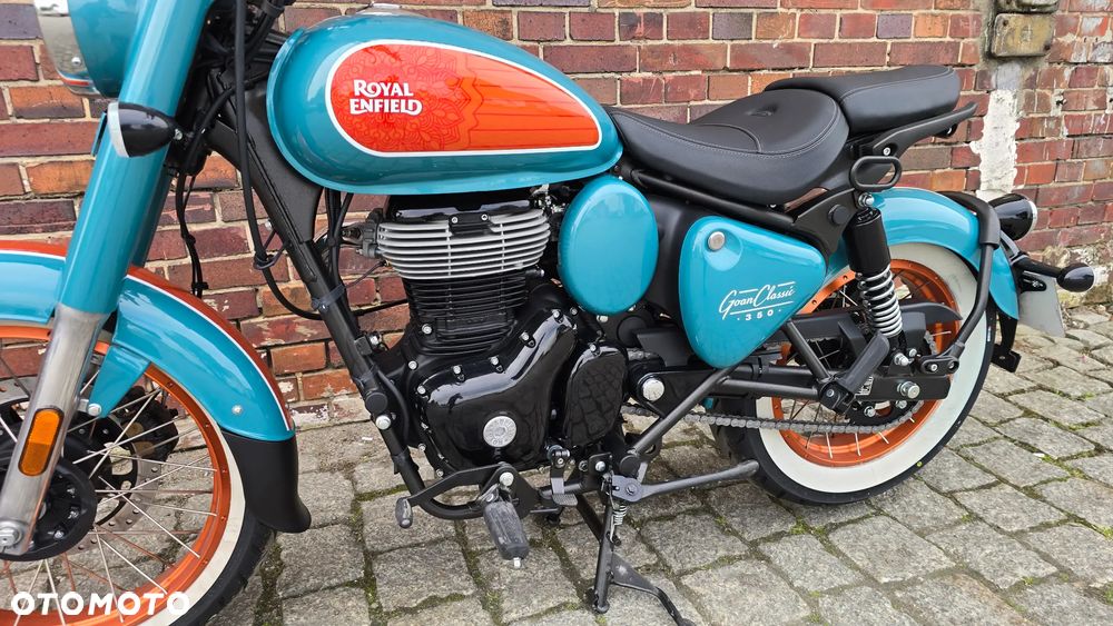 Royal Enfield Classic - 5