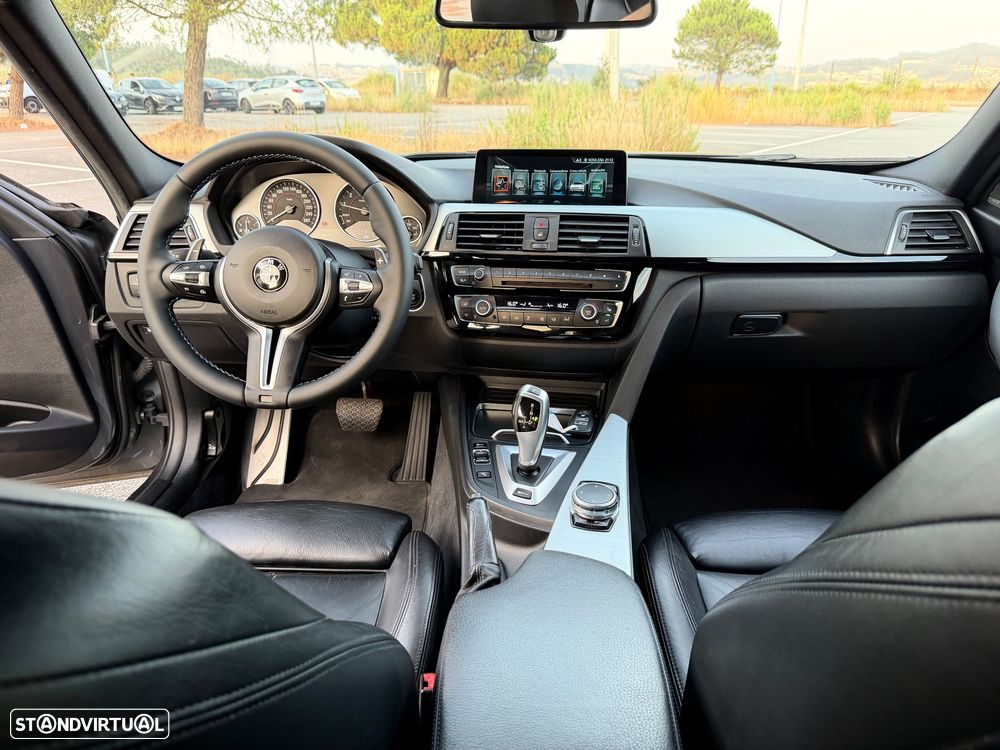 BMW 330 e iPerformance Pack M - 8