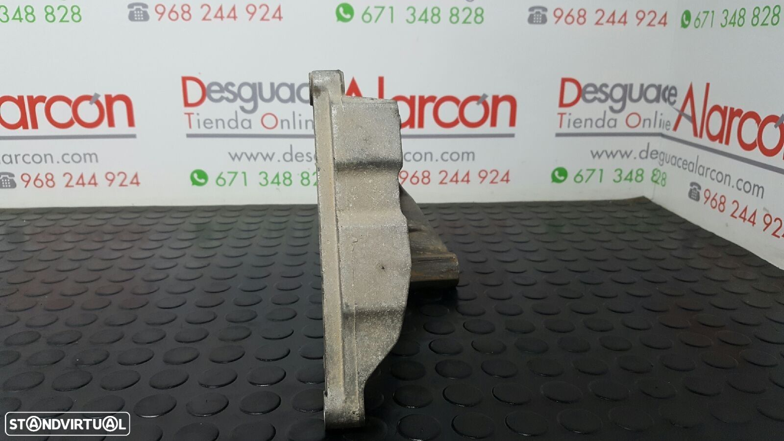 SOPORTE DO ALTERNADOR VOLKSWAGEN TOUAREG (7LA) TDI R5 - 4