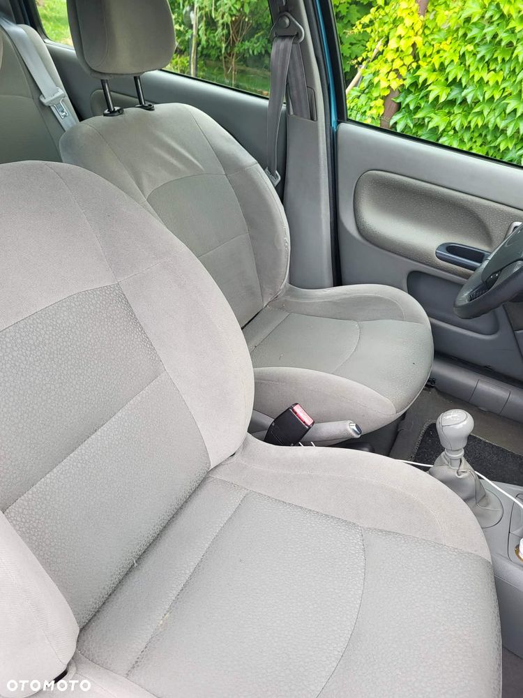 Renault Clio 1.4 16V Expression - 10