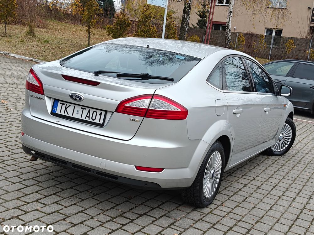 Ford Mondeo 1.8 TDCi Ghia - 5