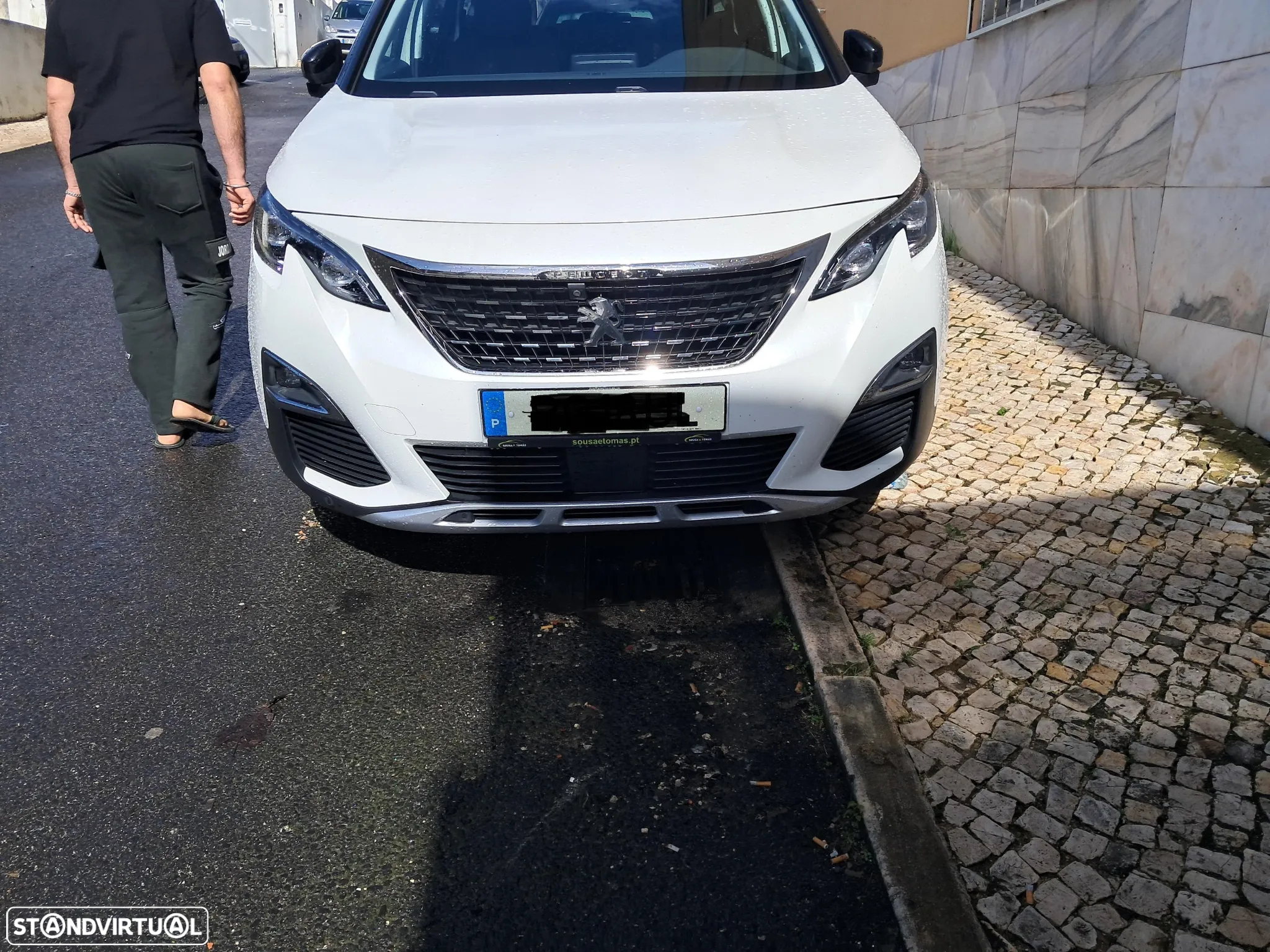 Peugeot 5008 1.2 PureTech Allure EAT8 - 4