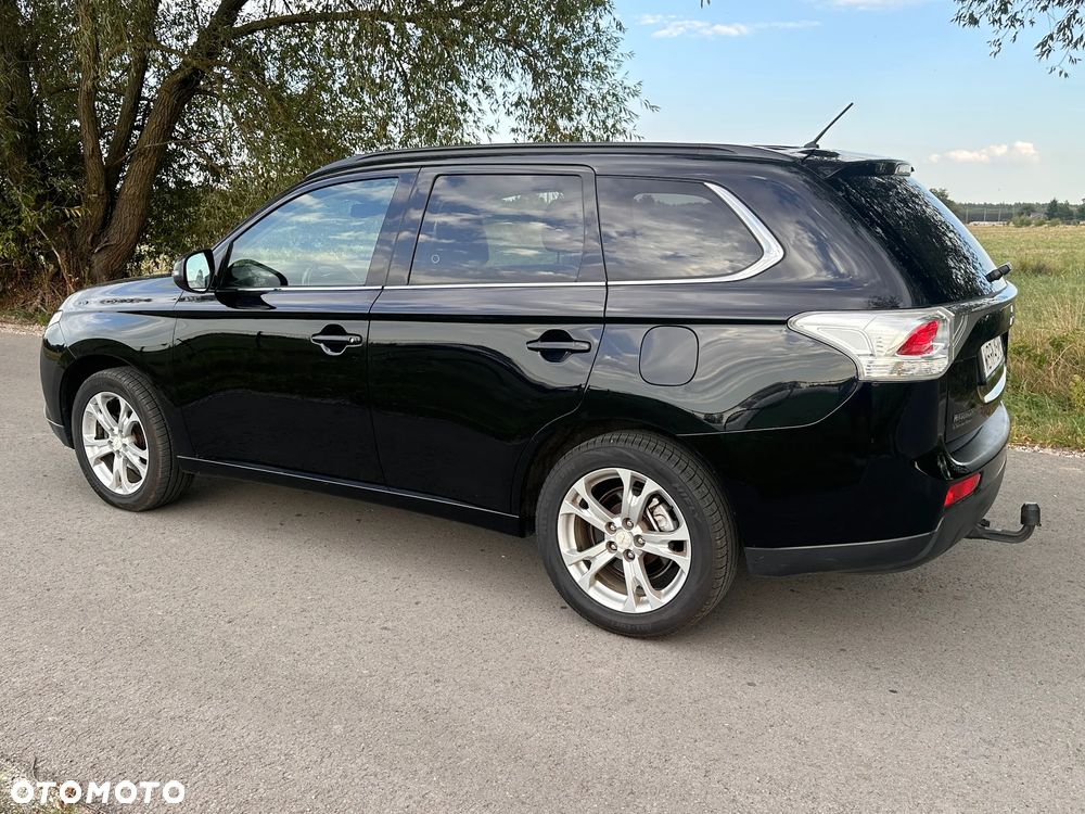 Mitsubishi Outlander 2.0 2WD CVT Diamant Edition - 7