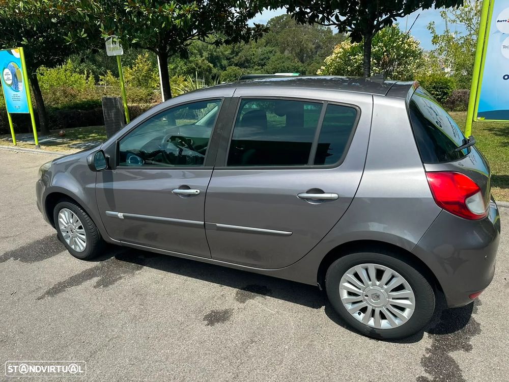Renault Clio 1.2 16V Dynamique - 4