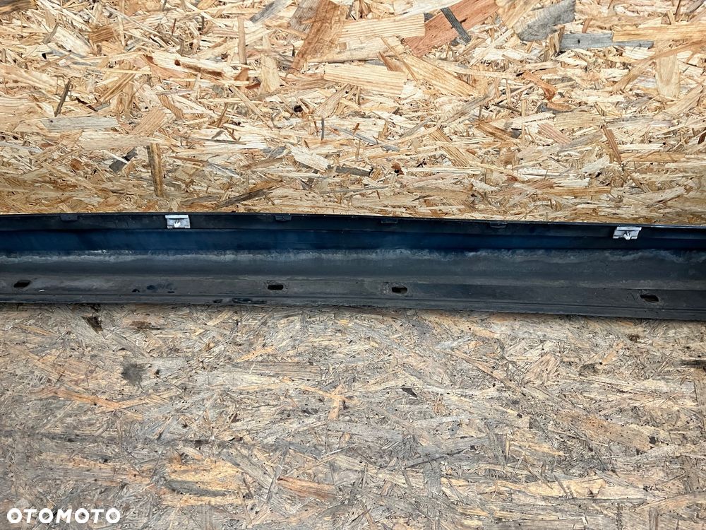 Listwa progowa prawa MERCEDES W245 B-klasa Kod lakieru: 191 A1696102208 - 9