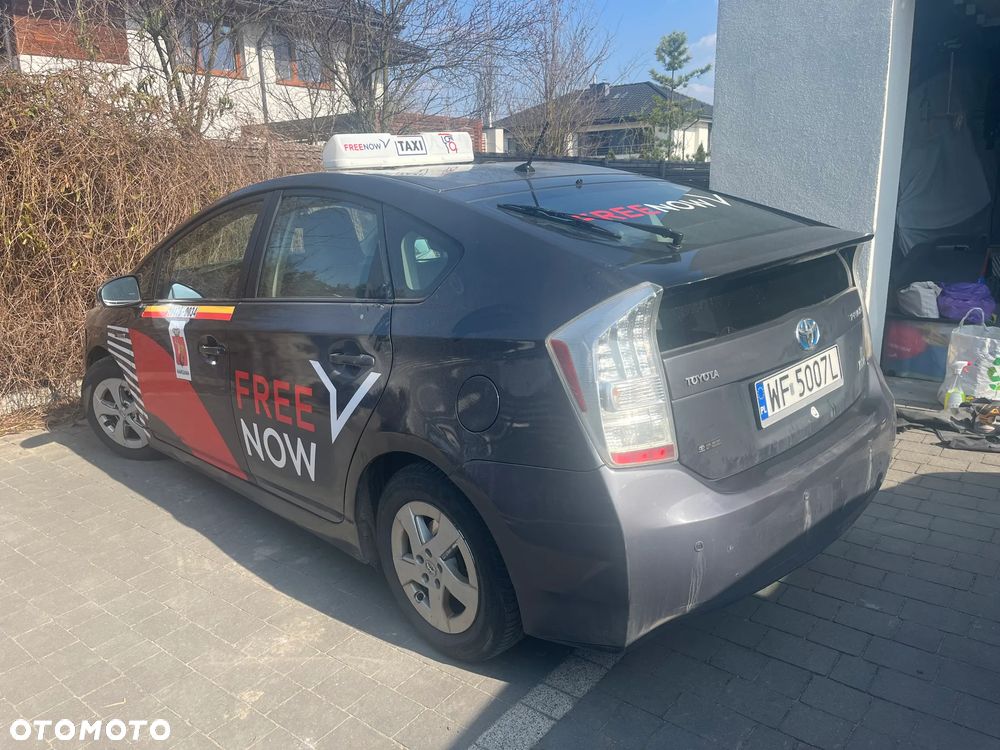 Toyota Prius - 1