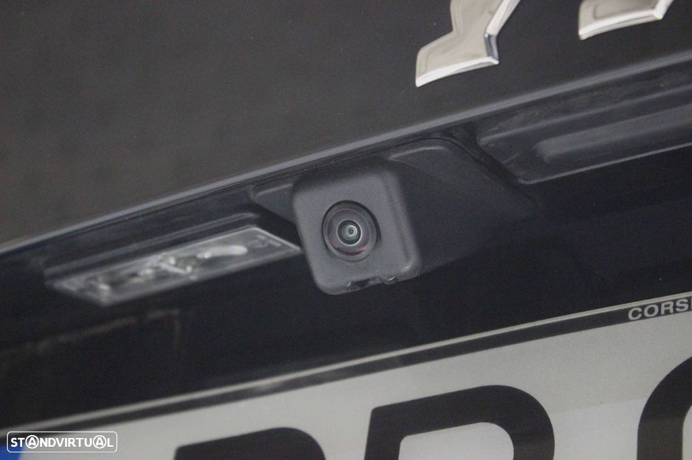 Peugeot 2008 1.5 BlueHDi Allure EAT8 - 10