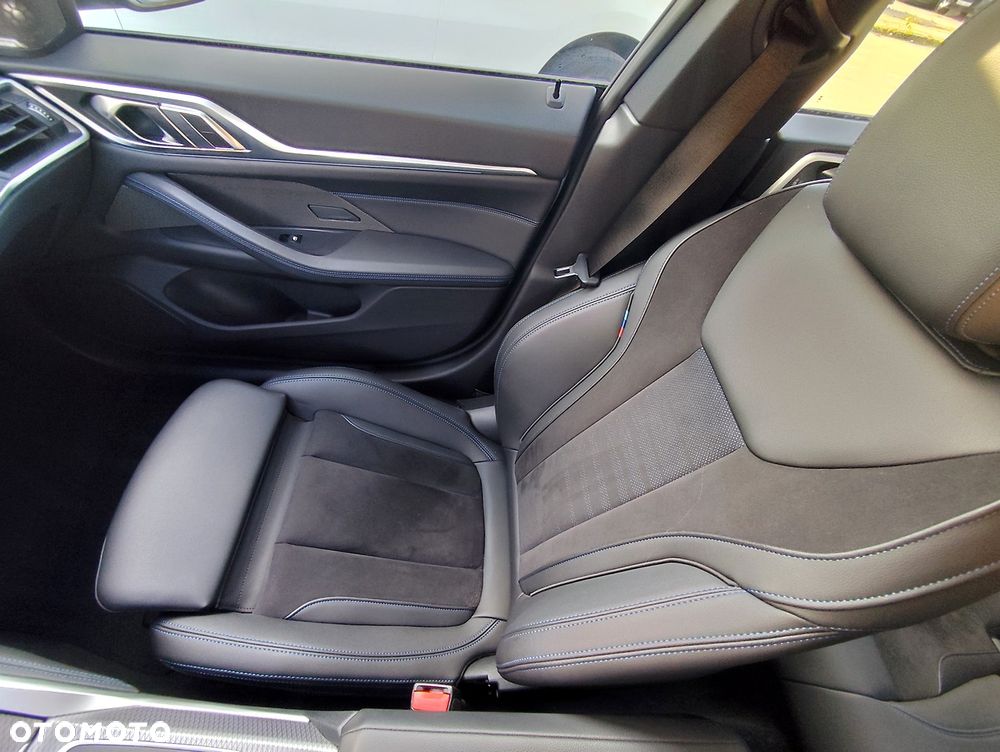BMW i4 80.7kWh eDrive 40 M Sport - 27