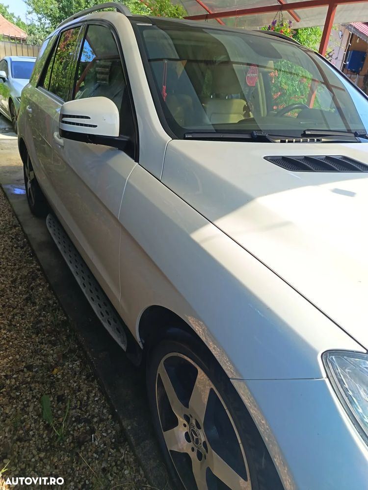 Mercedes-Benz ML 350 BlueTEC 4MATIC Aut - 3
