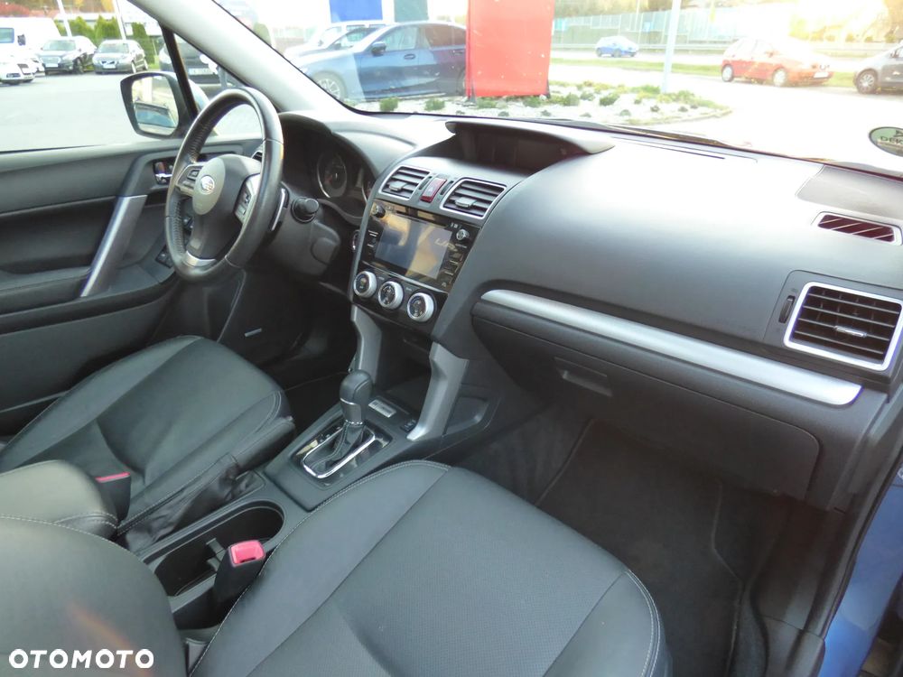 Subaru Forester 2.0 D Exclusive Lineartronic - 21