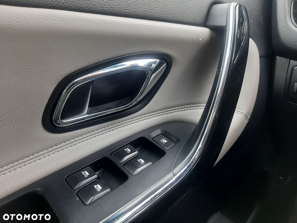 Kia Ceed 1.6 GDI Platinum Edition - 26