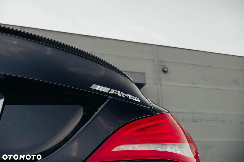Mercedes-Benz CLA 45 AMG 4Matic 7G-DCT - 13