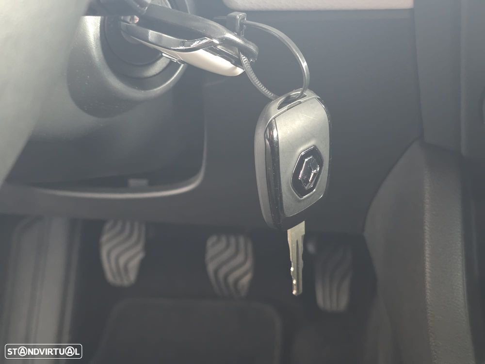 Renault Clio 1.0 TCe Evolution Bi-Fuel - 15