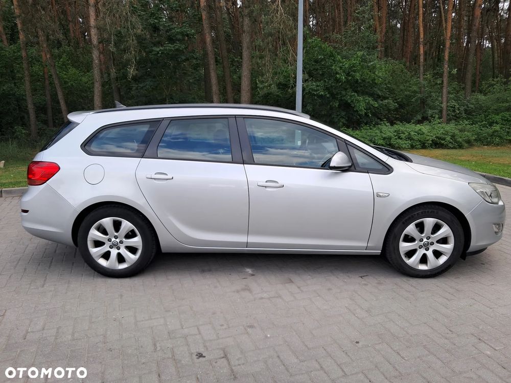 Opel Astra - 4