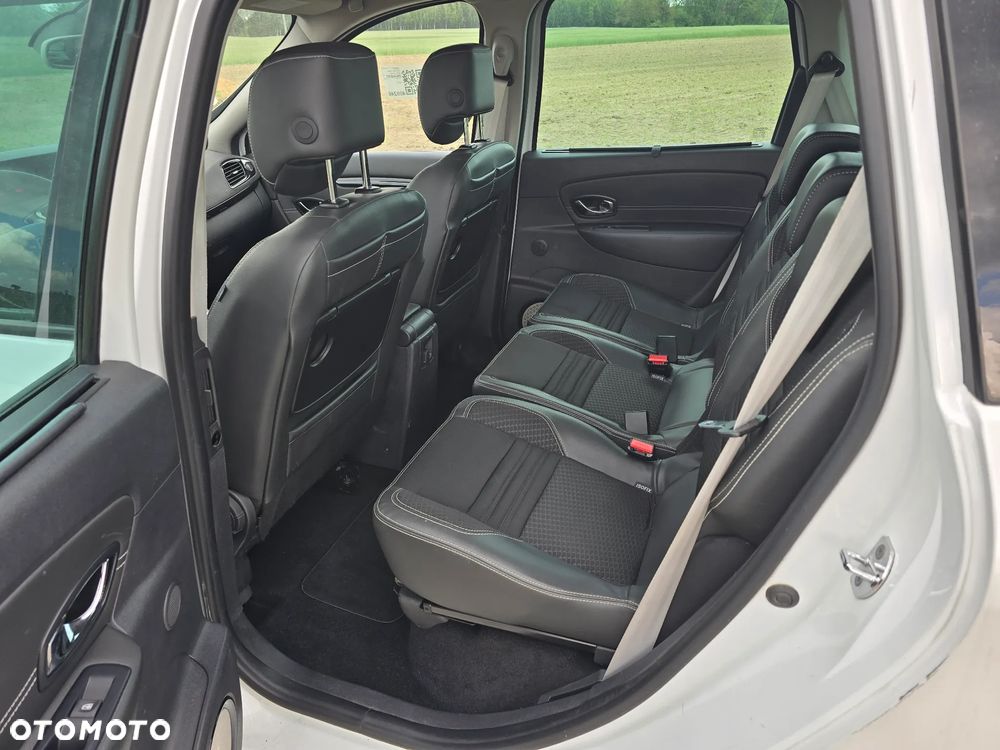 Renault Scenic Energy dCi 130 S&S Bose Edition - 9