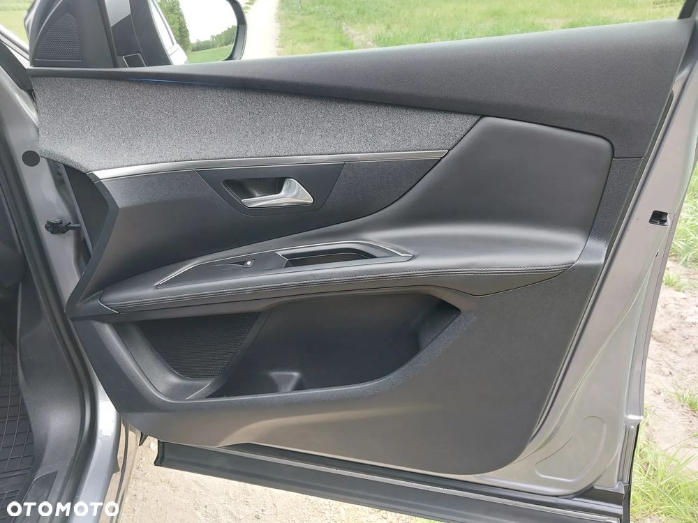 Peugeot 3008 - 23