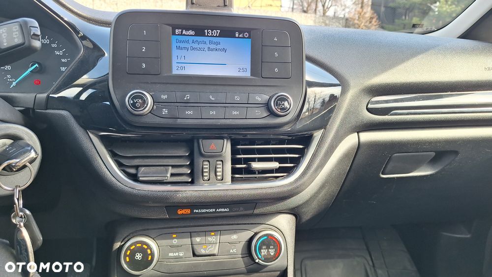 Ford Fiesta 1.1 Trend - 10