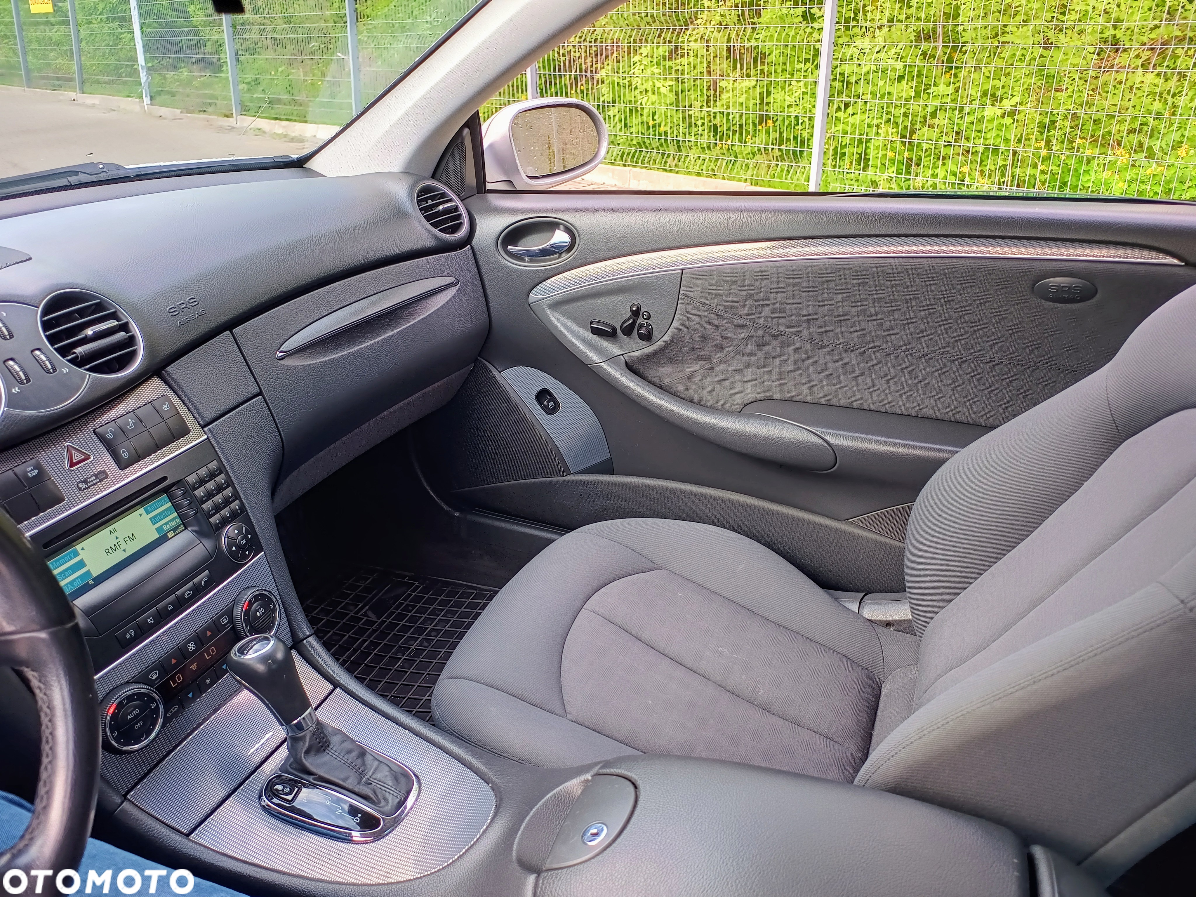 Mercedes-Benz CLK Coupe 500 7G-TRONIC Avantgarde - 11