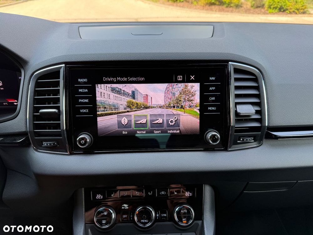Skoda Karoq 1.5 TSI ACT 4x2 Sportline DSG - 30