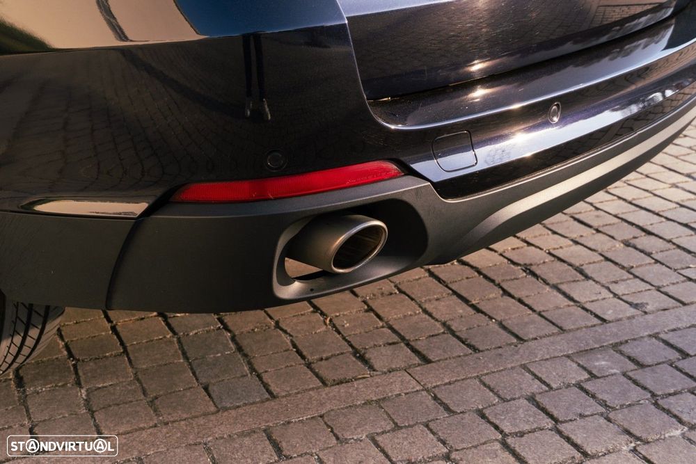 BMW X5 25 d sDrive Comfort 7L - 55