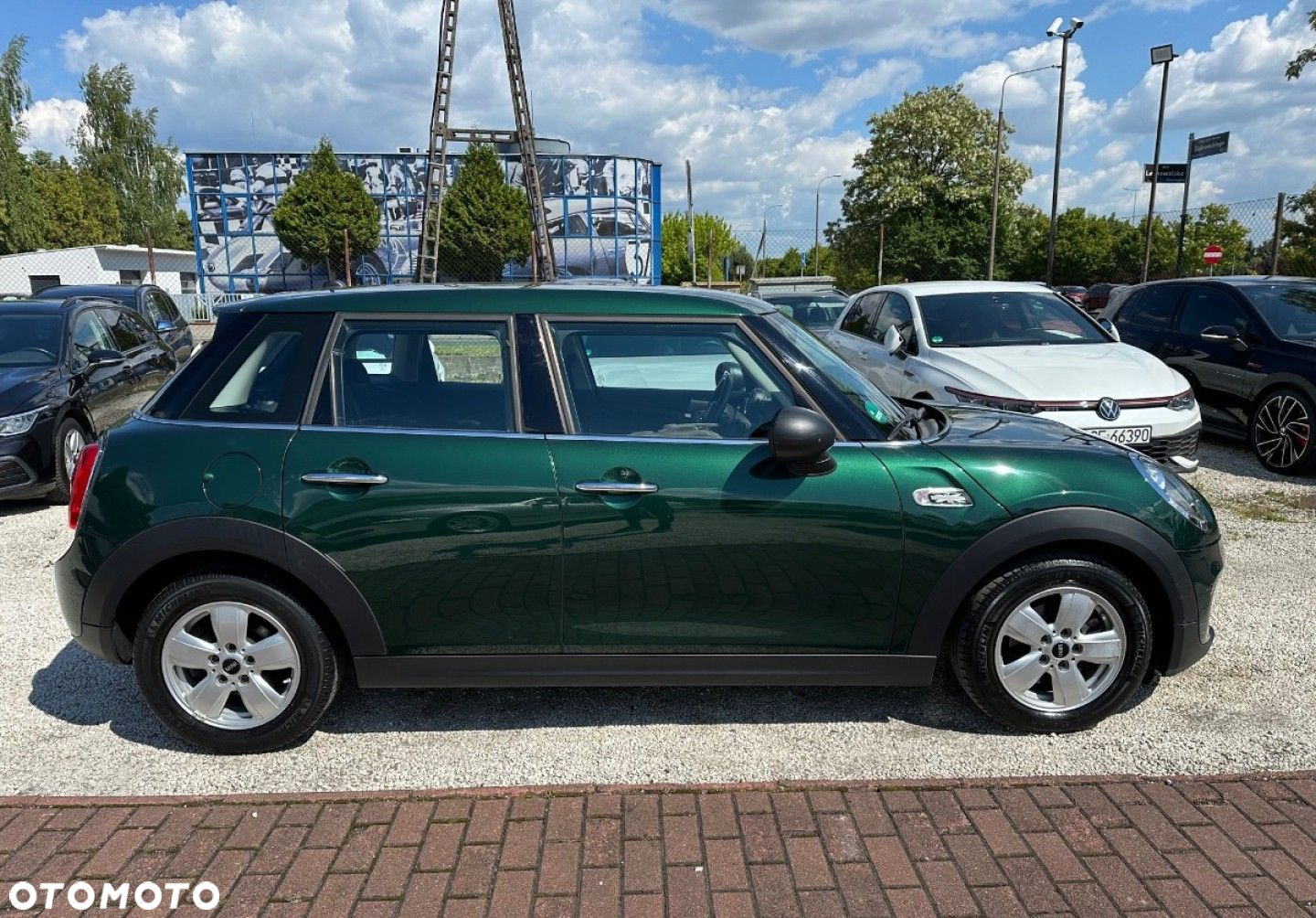 MINI ONE Standard - 4