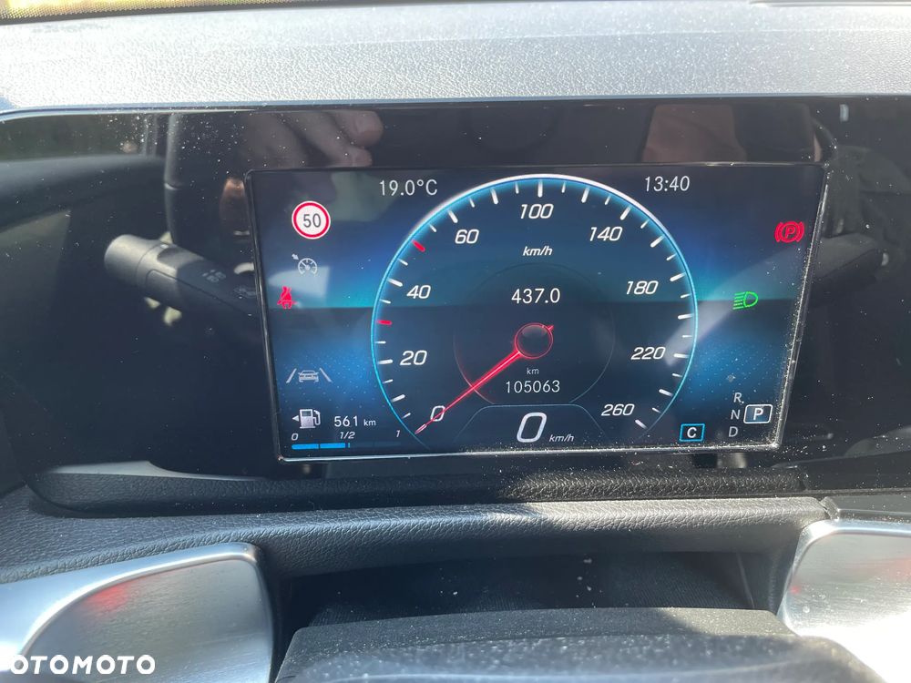 Mercedes-Benz GLB 200 d 4-Matic 8G-DCT - 6