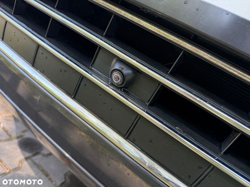 Volkswagen Touareg 3.0 V6 TDI BMT - 16