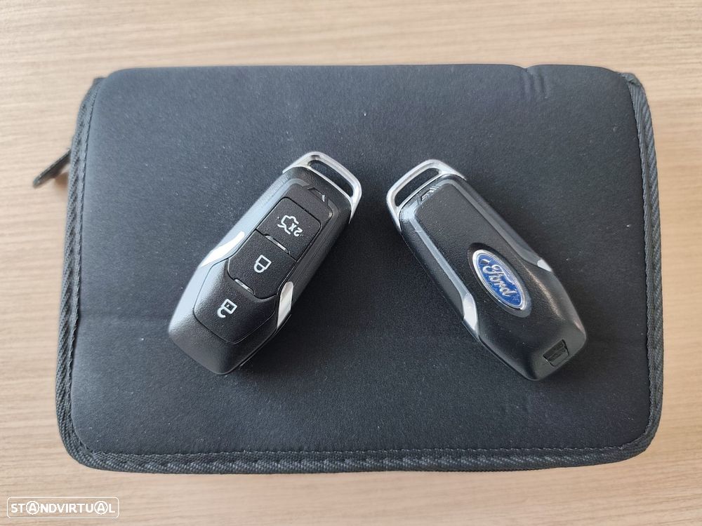 Ford Mondeo SW 1.5 TDCi Titanium ECOnetic - 44