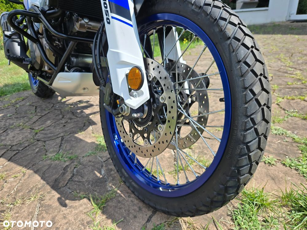 Suzuki V-STROM - 23