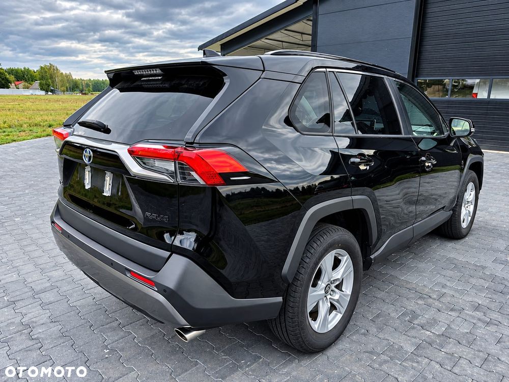 Toyota RAV4 - 4