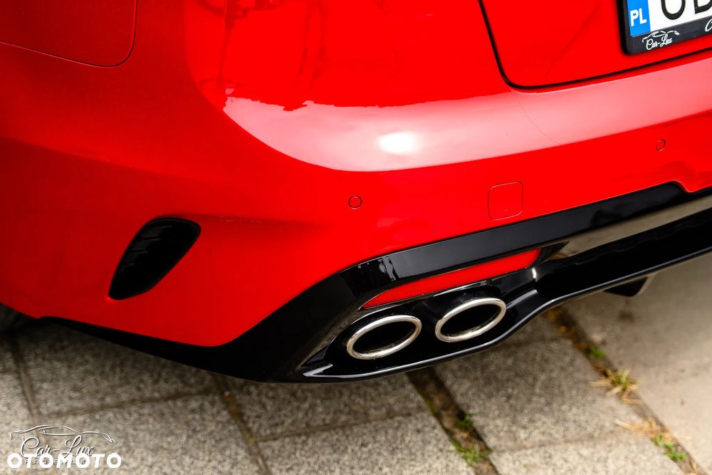 Kia Stinger 2.0 T-GDI GT Line - 16