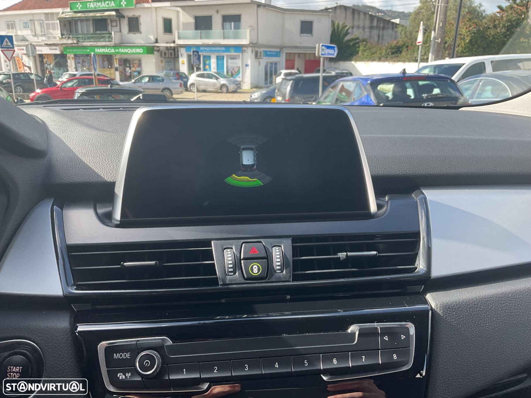 BMW 225xe Active Tourer Advantage - 22