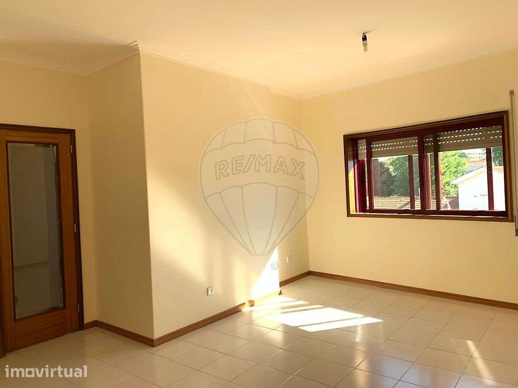 Apartamento T1 para venda - Grande imagem: 3/23