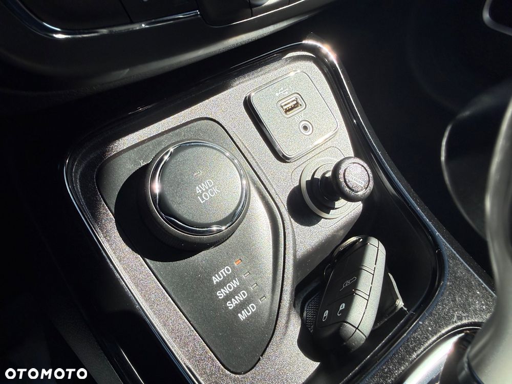 Jeep Compass 1.4 MultiAir Active Drive Automatik Limited - 24