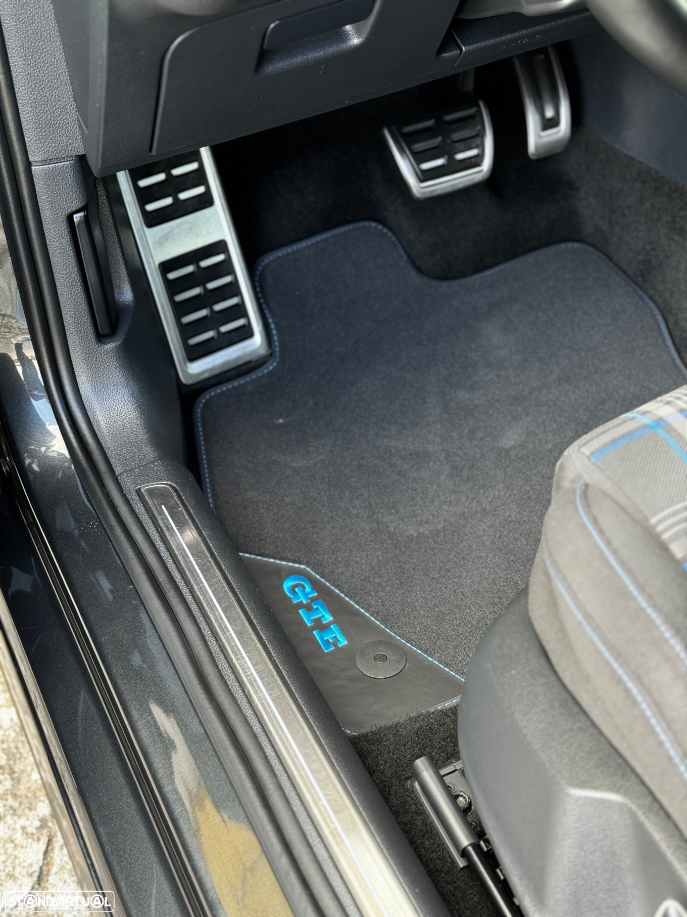 VW Golf 1.4 GTE Plug-in - 14