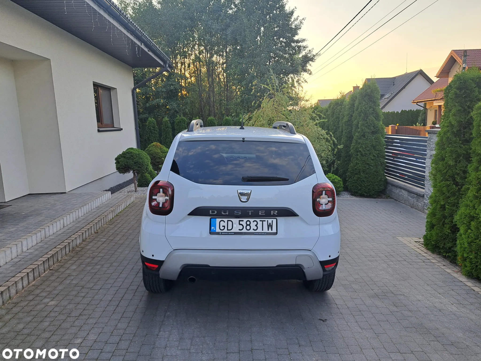 Dacia Duster 1.6 SCe Prestige - 6